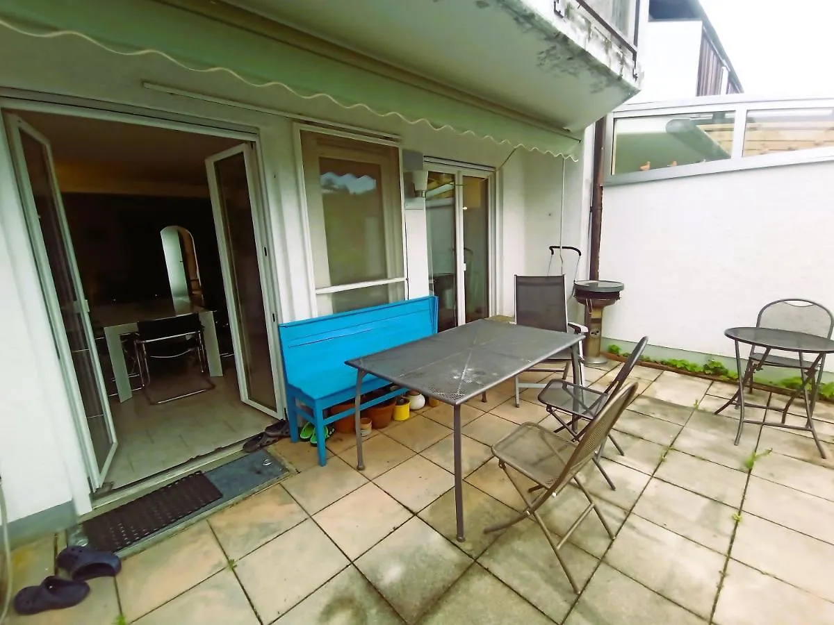 Homestay Grosses Zimmer Bad Kueche Wohnzimmer Terasse Garten Zentral Ruhig Landsberg am Lech