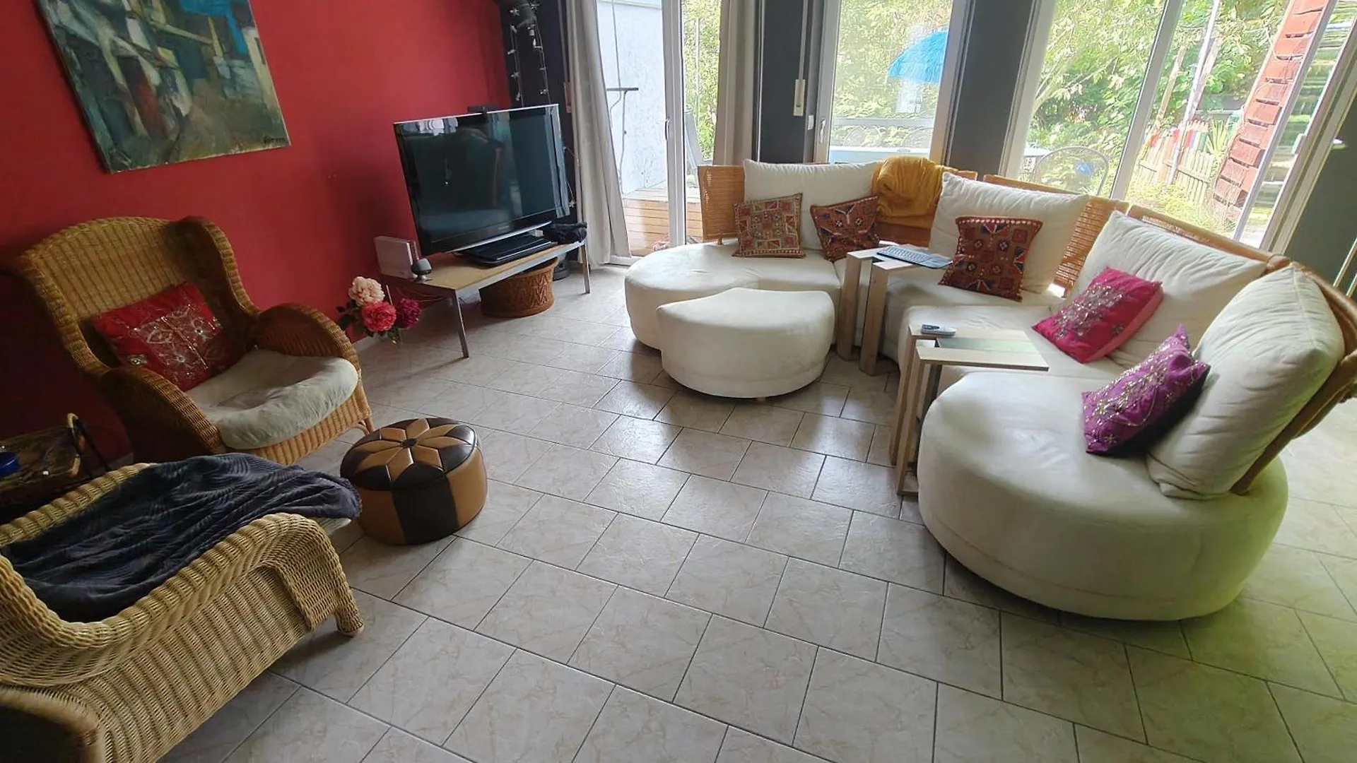 Grosses Zimmer Bad Kueche Wohnzimmer Terasse Garten Zentral Ruhig Landsberg am Lech Alemanha